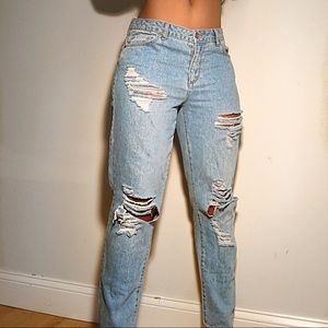Distressed blue boyfriend jeans